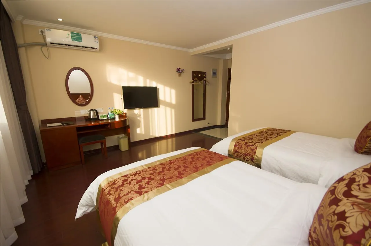 ***  Greentree Inn Kunshan North Gate Road Express Hotel سوجو الصين