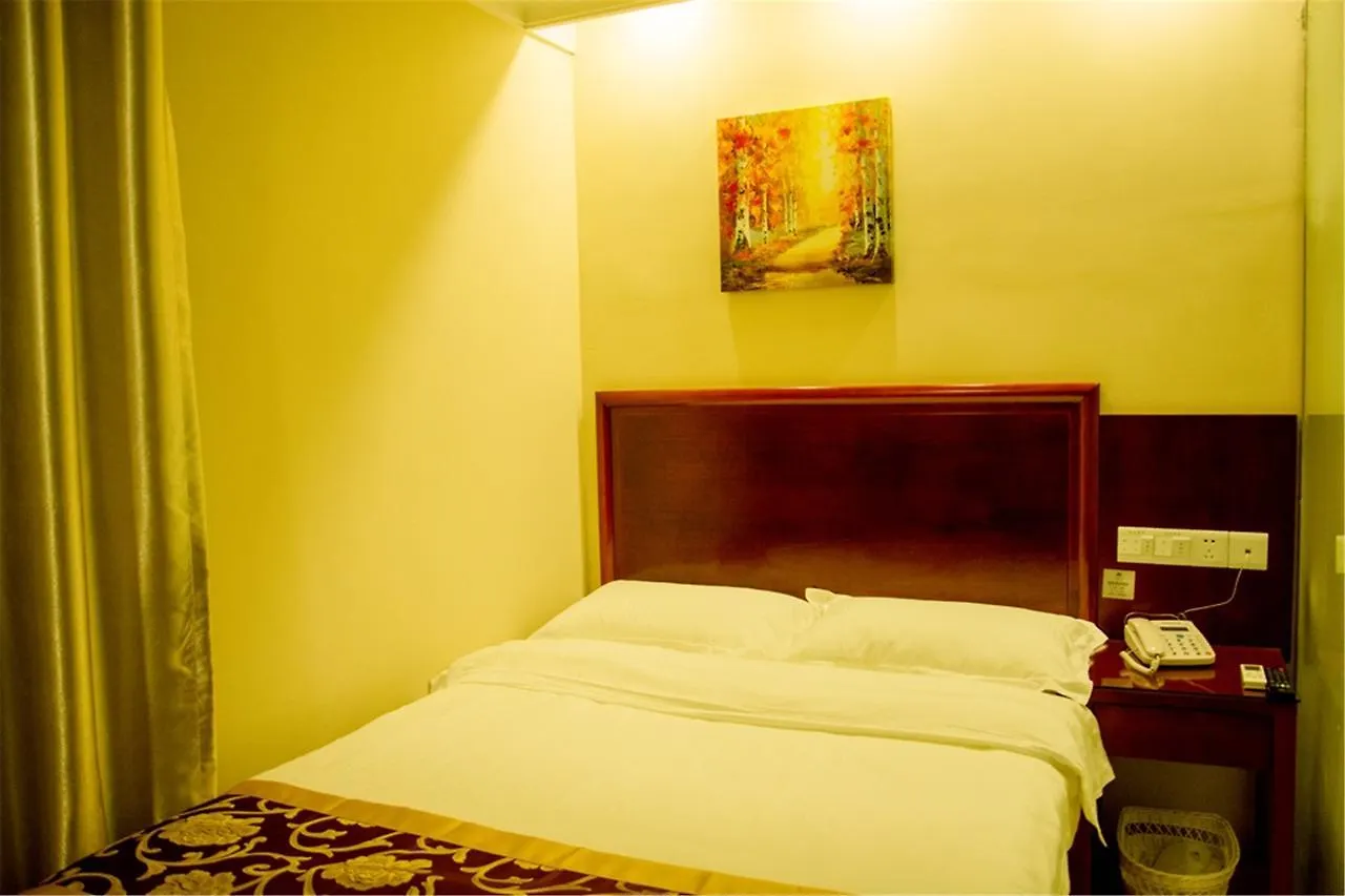 ***  Greentree Inn Kunshan North Gate Road Express Hotel Suzhou  Çin
